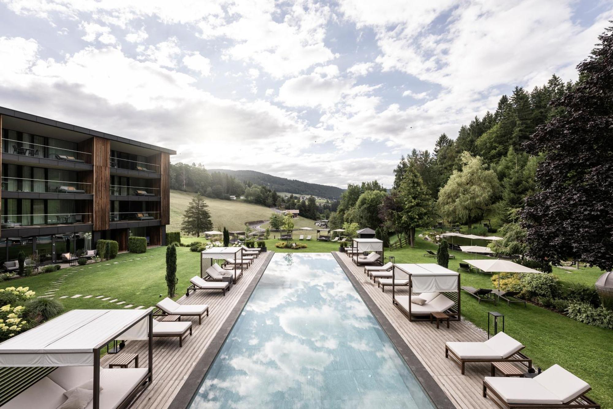 Alpine Spa Resort Viktoria Hafling Exterior foto